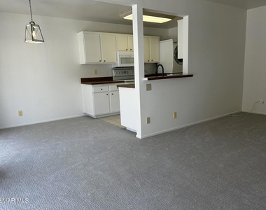 2884 Instone Court - Photo Thumbnail 2
