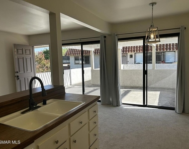 2884 Instone Court - Photo Thumbnail 4