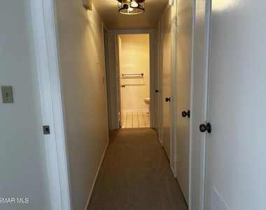 2884 Instone Court - Photo Thumbnail 5