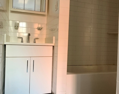 80 Cranberry Street - Photo Thumbnail 4