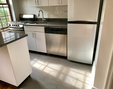 80 Cranberry Street - Photo Thumbnail 2