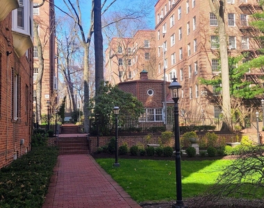 Park Lane South - Photo Thumbnail 11