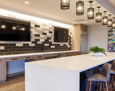 2319 Third Ave - Photo Thumbnail 13
