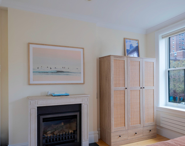 152 9th Avenue - Photo Thumbnail 9