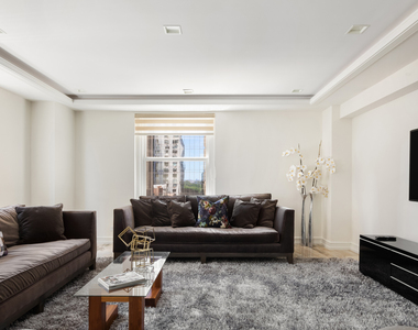 160  Central Park S - Photo Thumbnail 1