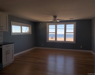 14 Bayville Avenue - Photo Thumbnail 2
