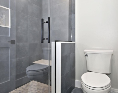 23 Hudson Avenue - Photo Thumbnail 13