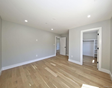 23 Hudson Avenue - Photo Thumbnail 11