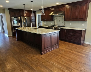 72 Schriever Lane - Photo Thumbnail 5