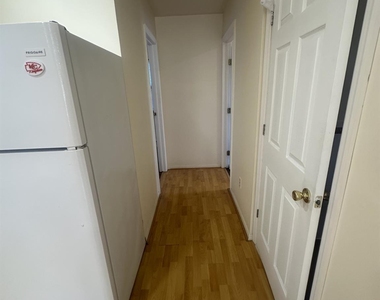 1 Hamlet Road - Photo Thumbnail 17