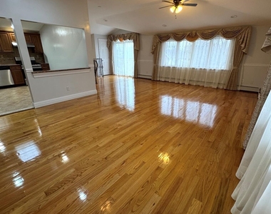 253-12 58th Avenue - Photo Thumbnail 1