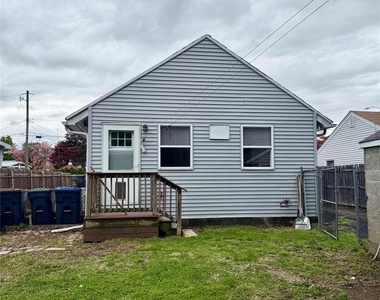 42 Peck Street - Photo Thumbnail 19