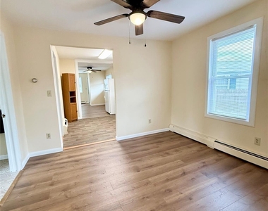 42 Peck Street - Photo Thumbnail 5