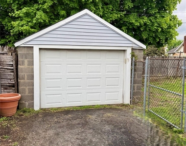 42 Peck Street - Photo Thumbnail 1