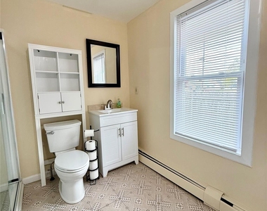 42 Peck Street - Photo Thumbnail 10