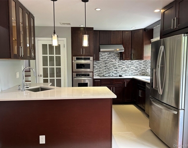 33 Ava Drive - Photo Thumbnail 5