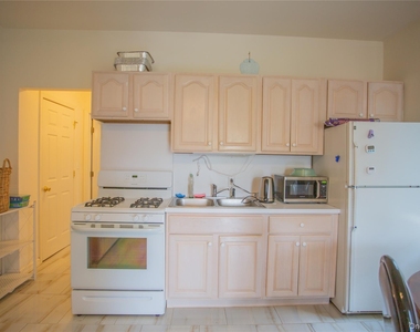 136 E Olive Street - Photo Thumbnail 6