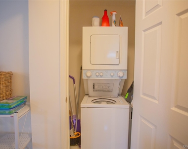 136 E Olive Street - Photo Thumbnail 14