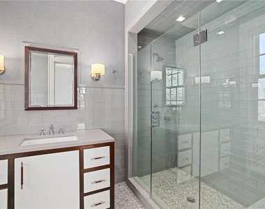 99 Mamaroneck Road - Photo Thumbnail 23