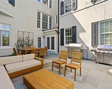 99 Mamaroneck Road - Photo Thumbnail 9