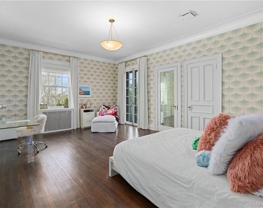 99 Mamaroneck Road - Photo Thumbnail 20
