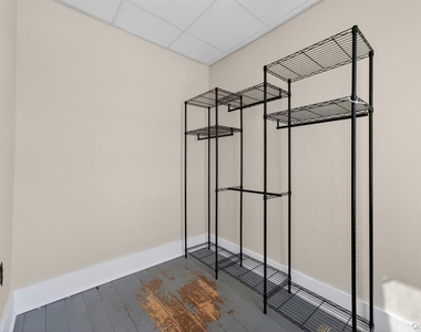 82 Jersey Avenue - Photo Thumbnail 37