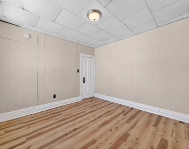 82 Jersey Avenue - Photo Thumbnail 34