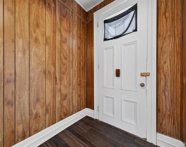 82 Jersey Avenue - Photo Thumbnail 41