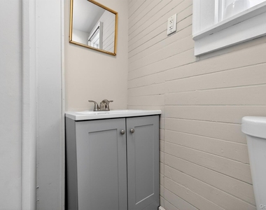 82 Jersey Avenue - Photo Thumbnail 39