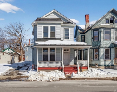 82 Jersey Avenue - Photo Thumbnail 2
