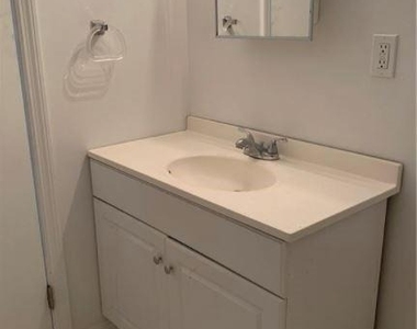 103 W Main Street - Photo Thumbnail 5