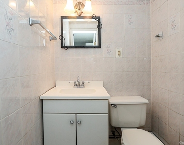 874 Seamans Neck Road - Photo Thumbnail 8