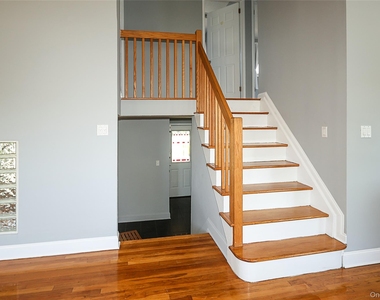 874 Seamans Neck Road - Photo Thumbnail 9