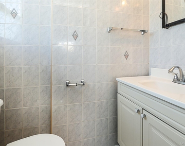 874 Seamans Neck Road - Photo Thumbnail 21
