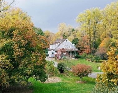 95 Rockland Road - Photo Thumbnail 2