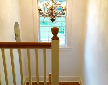 95 Rockland Road - Photo Thumbnail 11