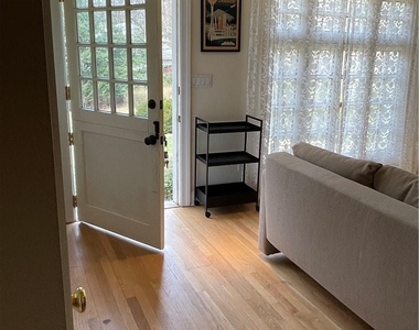 95 Rockland Road - Photo Thumbnail 27