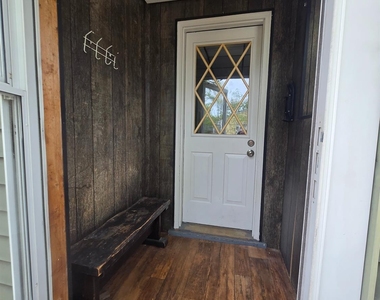 138 Hamilton Boulevard - Photo Thumbnail 3