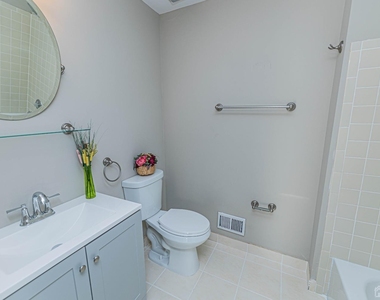 142 Darwin Lane - Photo Thumbnail 8