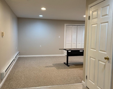 30 Amesbury Court - Photo Thumbnail 26