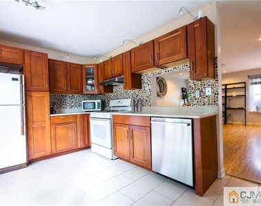 123 Pear Tree Lane - Photo Thumbnail 1