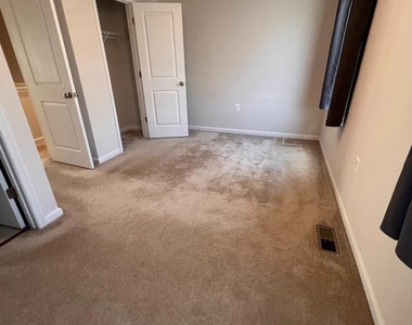 36 Anthem Street - Photo Thumbnail 13
