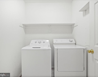1114 Ashby Street - Photo Thumbnail 9