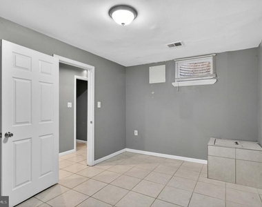 16611 Geddy Court - Photo Thumbnail 26