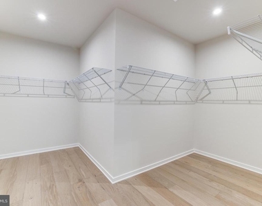 43920 Ludwell Farm Square - Photo Thumbnail 25