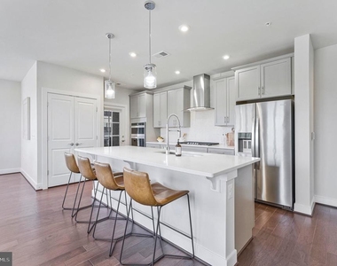 2320 Field Point Road - Photo Thumbnail 10