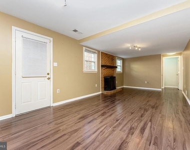 8415 Hollis Lane - Photo Thumbnail 31