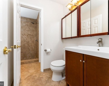 8415 Hollis Lane - Photo Thumbnail 18