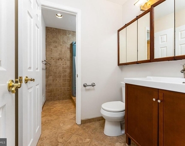 8415 Hollis Lane - Photo Thumbnail 28