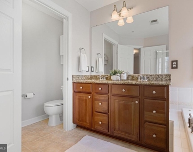 7996 Reserve Way - Photo Thumbnail 32